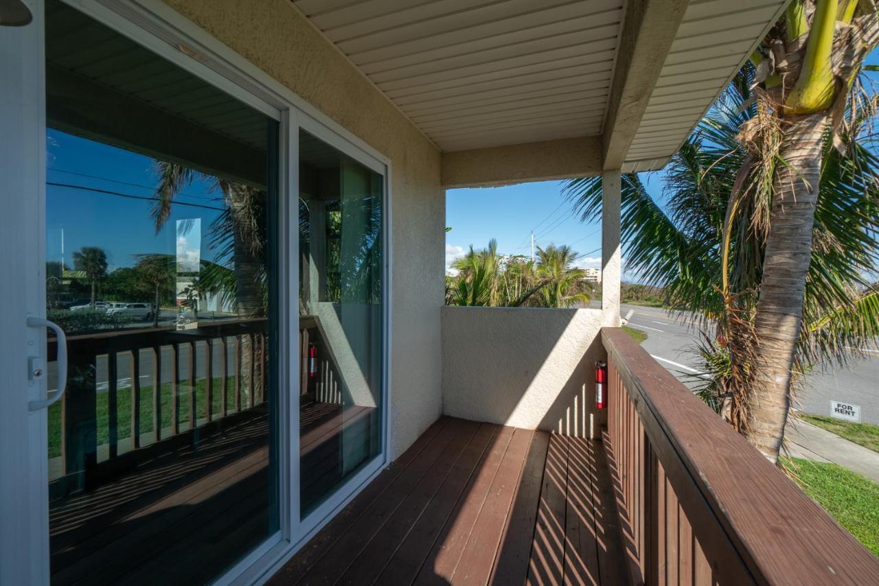 Beachside Serenity Escape - Private 3Br And 2Ba, Dog Friendly Duplex Oasis, Steps To Shore! Melbourne Exterior foto