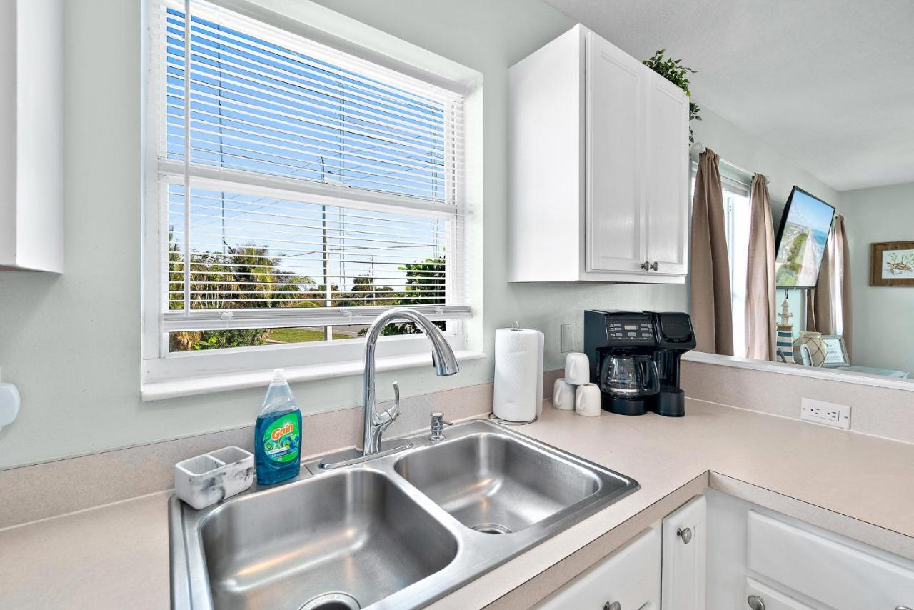 Beachside Serenity Escape - Private 3Br And 2Ba, Dog Friendly Duplex Oasis, Steps To Shore! Melbourne Exterior foto